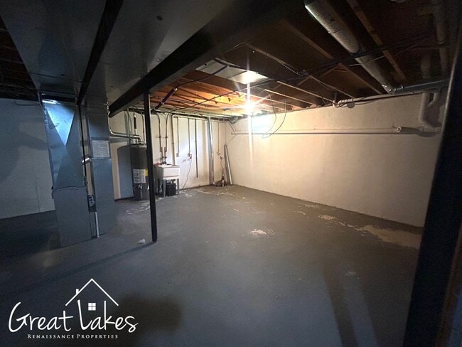 Building Photo - Lovely 3 Bedroom 1 Bathroom now available for rent!
