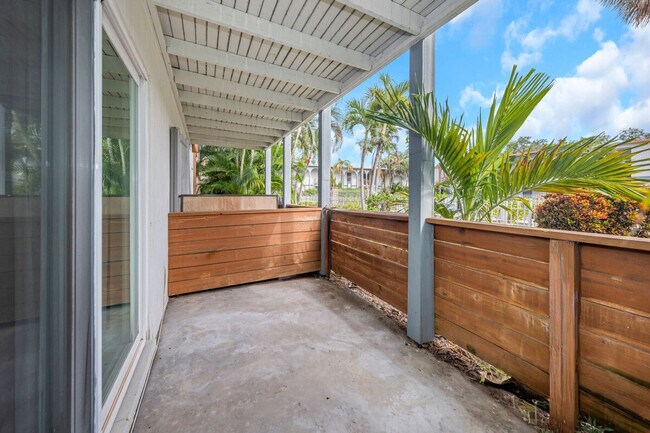 Building Photo - 4301 W Cleveland St