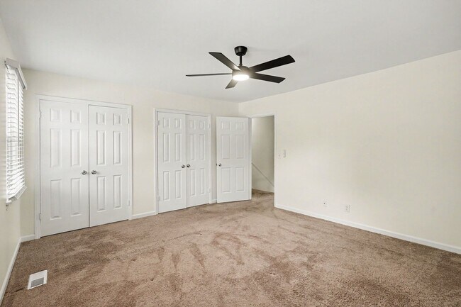 Building Photo - 8300 Sawyer Brown Rd