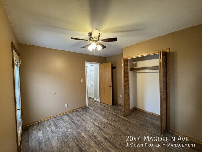 Building Photo - 2044 Magoffin Ave