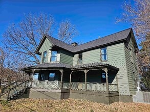 Building Photo - 329 W Market St