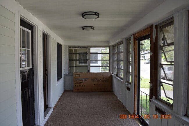 Building Photo - 39 Highland Ave