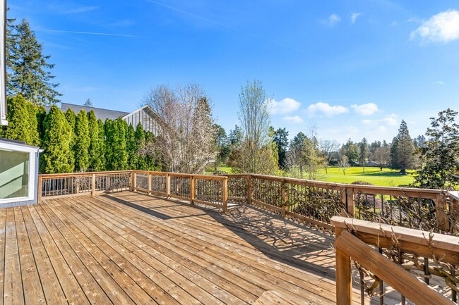 Building Photo - 4-Bedroom Luxury Home for Rent by Portland Golf Club