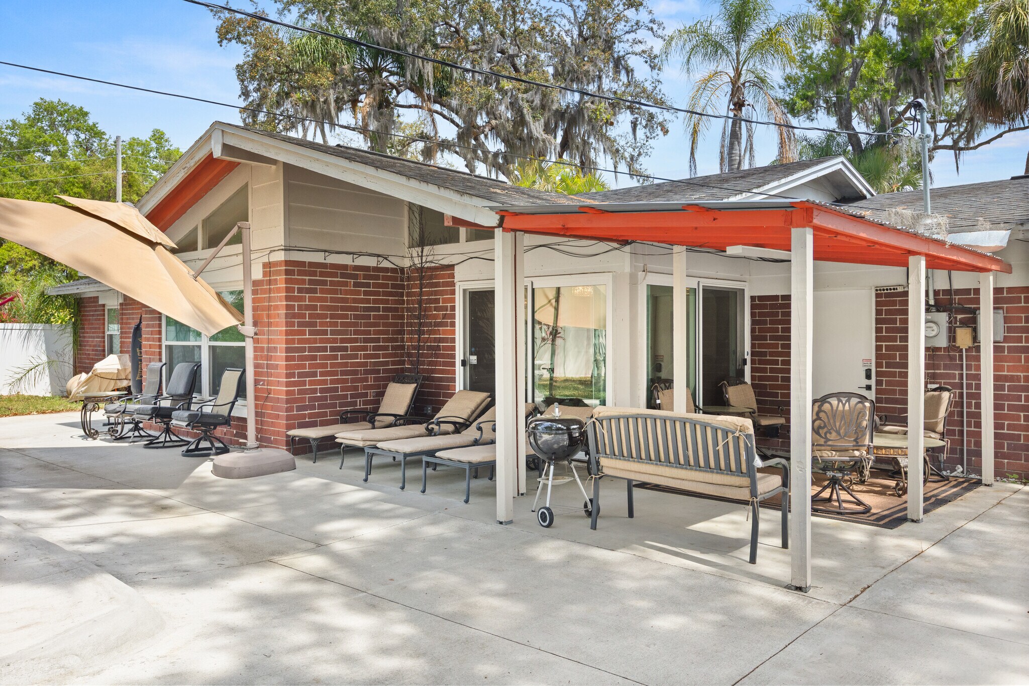 Building Photo - 4760 Lake Cecile Dr