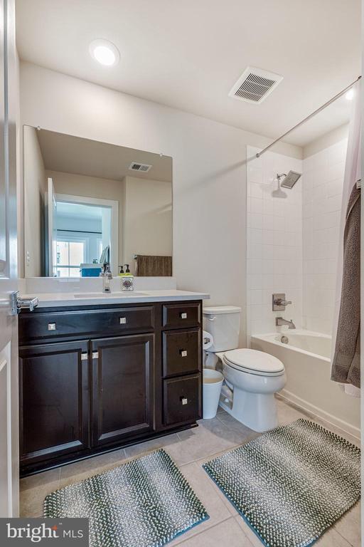 Building Photo - 2335 Water Promenade Ave