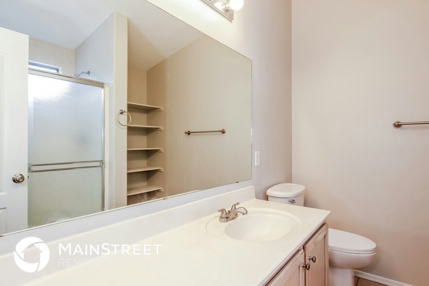 Building Photo - 7783 N Altissimo Pl