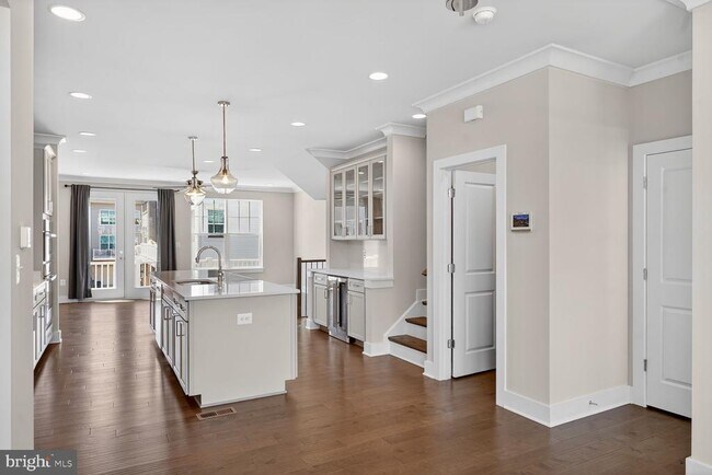 Building Photo - 5128 Ridgeview Retreat Dr