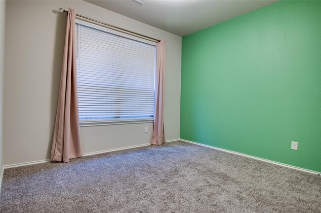 Building Photo - 2511 Sandbar Shark Ct