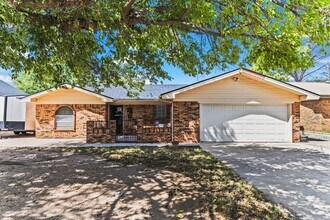 Building Photo - 3013 Gantt Ave