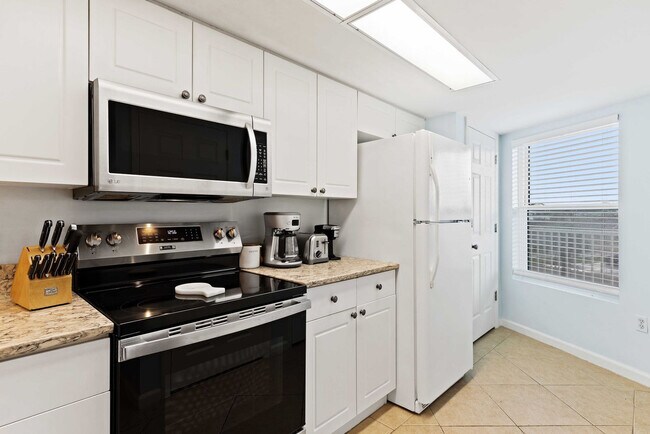 Building Photo - 928 Whelk Ct