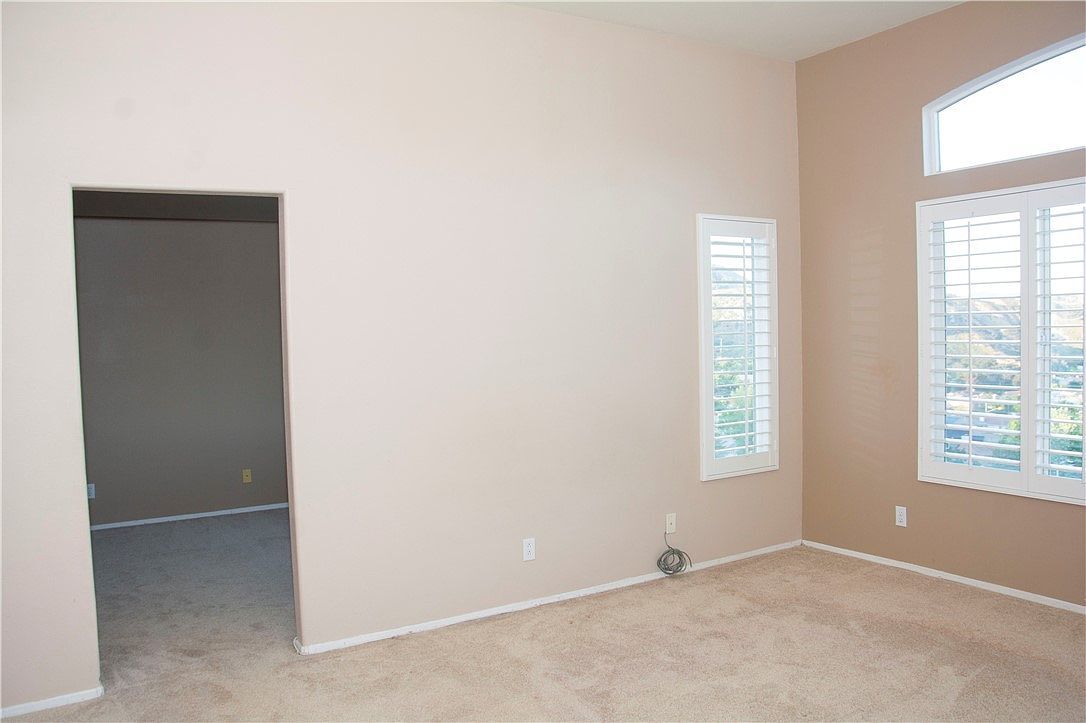 Building Photo - 30432 Vineyard Ln