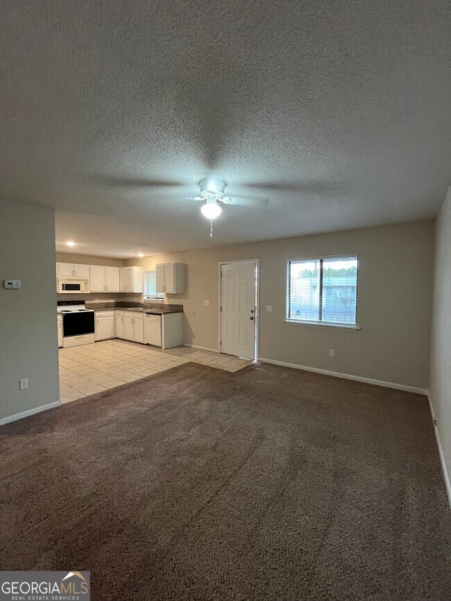 Building Photo - 117 Seaparc Cir