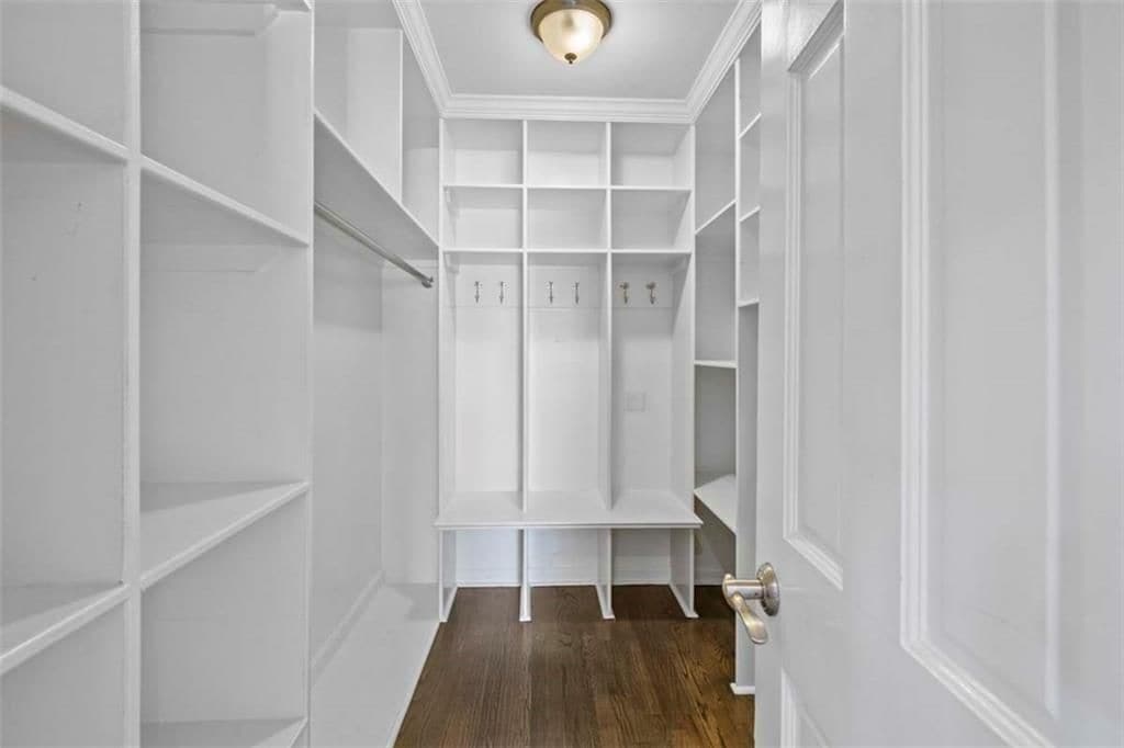 Building Photo - 1400 N Morningside Dr NE