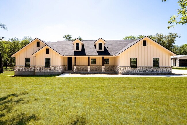 Primary Photo - Where Southern Charm Meets Everyday Comfort