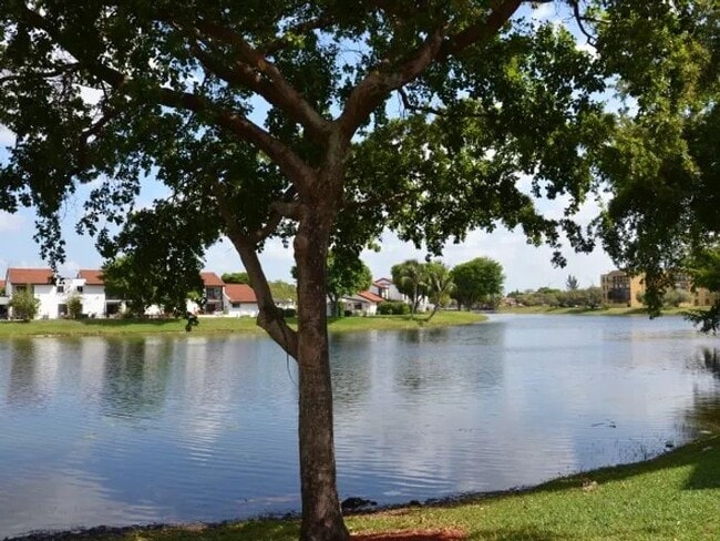 Primary Photo - 12245 SW 18th Terrace-C C