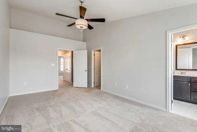 Building Photo - 43217 Whelplehill Terrace