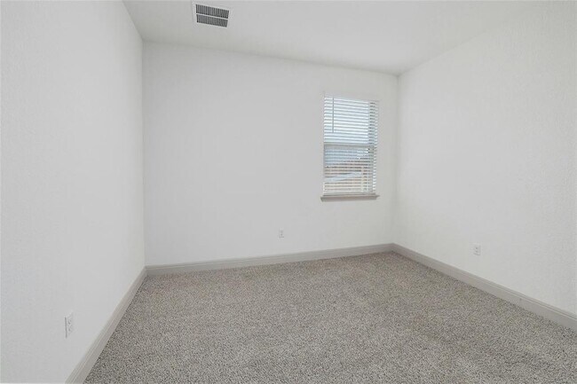 Building Photo - 16808 Ponte Cv