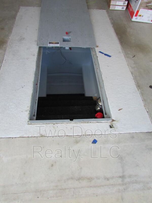 Building Photo - 3016 Cruden Dr