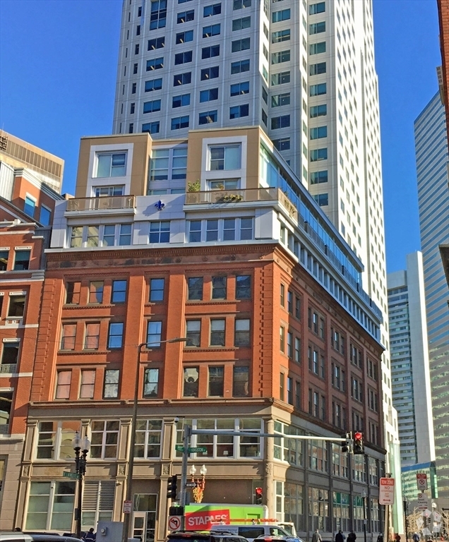 Building Photo - 88 Kingston St