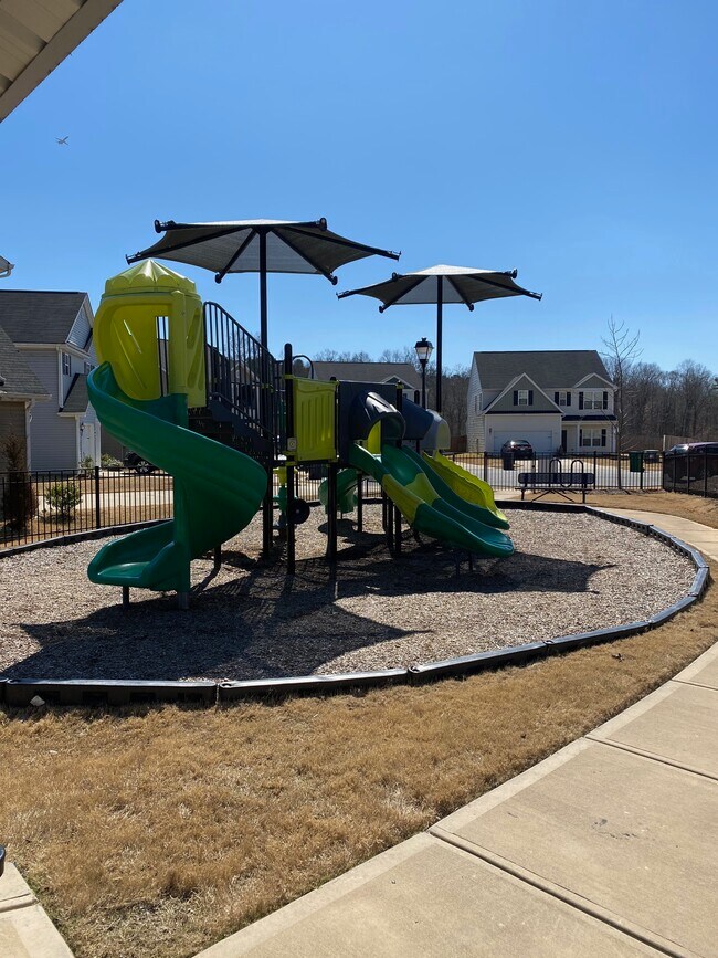 Playground - 2022 Talbert Ct