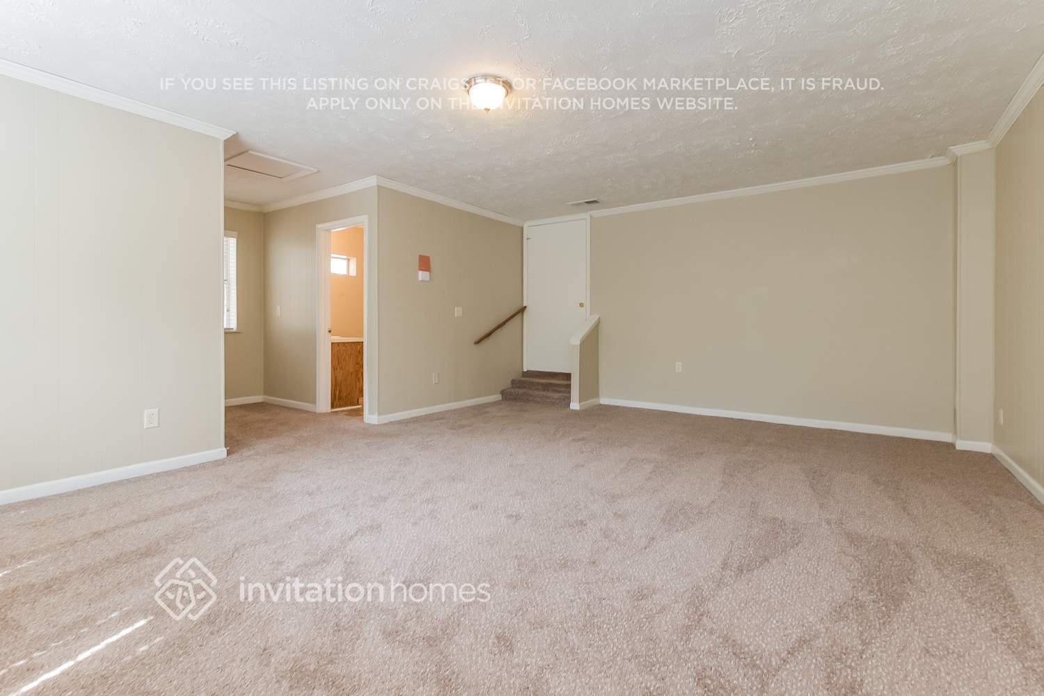 Building Photo - 4669 S Landing Dr