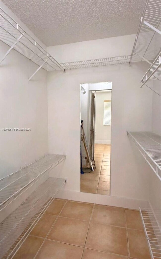 Building Photo - 15490 SW 134th Pl