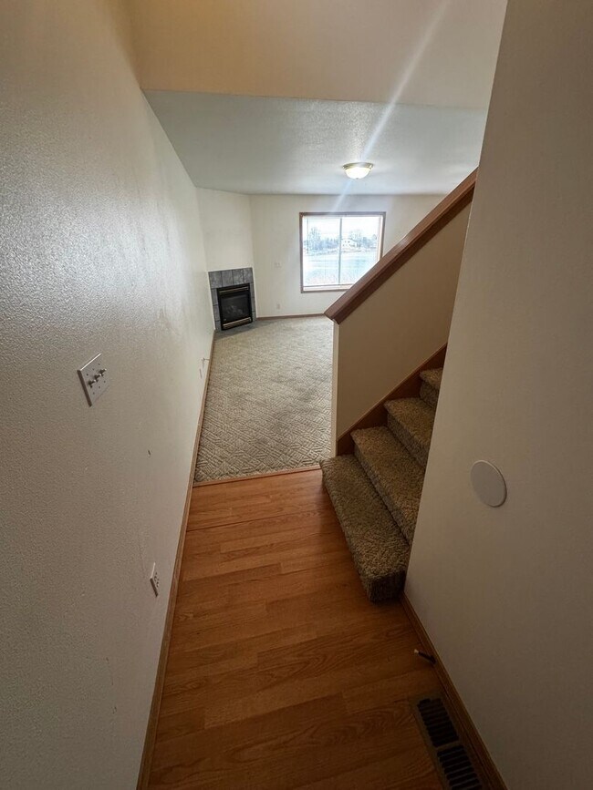 Building Photo - Waterfront Duplex for Rent!!