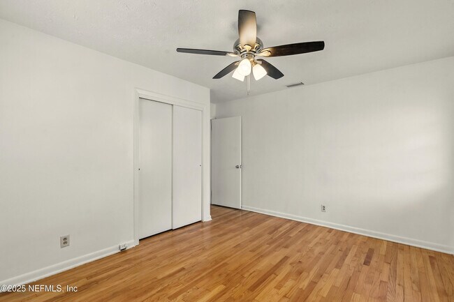 Building Photo - 3144 Belden St