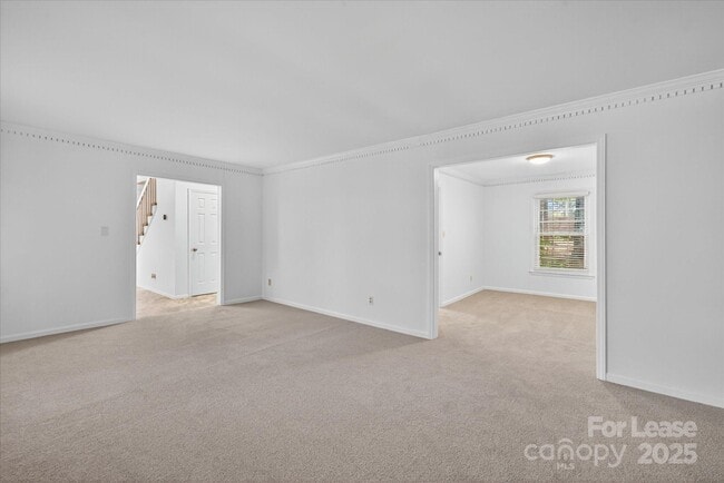 Building Photo - 10917 Blue Heron Dr