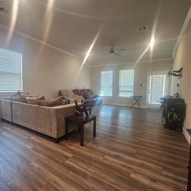 Building Photo - 11518 Harmony Summit Trce