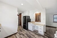 Building Photo - 259 California Dr