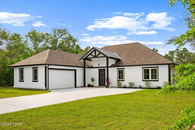 Building Photo - 114 Lake Merial Trail