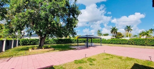 Building Photo - 29325 SW 182nd Ave