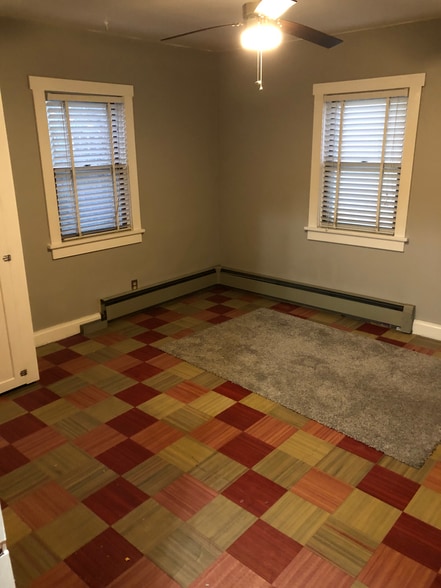 Bedroom 2 - 537 N Derr Dr