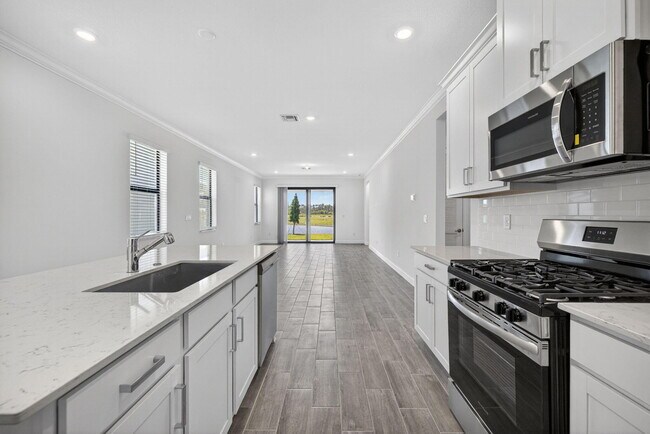 Building Photo - 10644 NW Wilgrove Lane