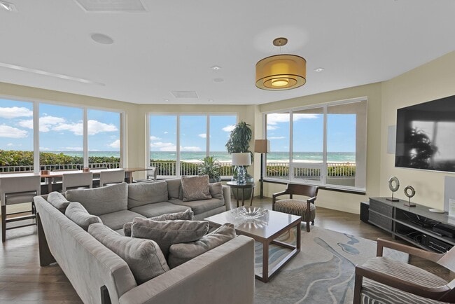 Building Photo - 550 S Ocean Blvd