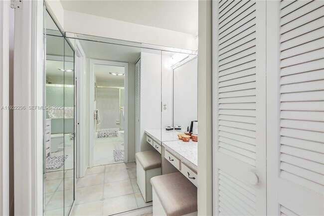 Building Photo - 401 Ocean Dr