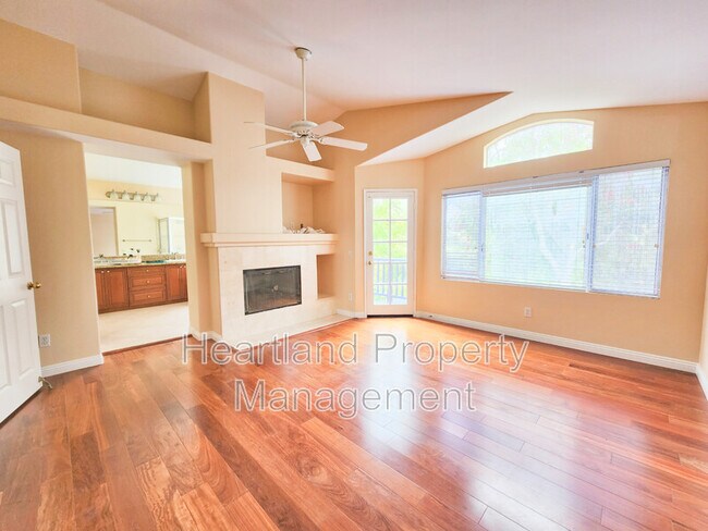 Building Photo - 13758 Esprit Ave