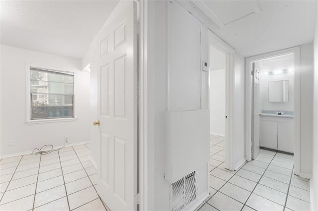 Building Photo - 816 S Crockett St