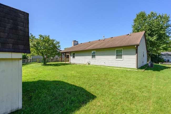 Building Photo - 8209 Parsley Ln