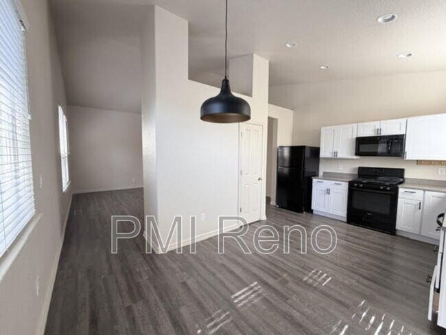 Building Photo - 3736 Culpepper Dr