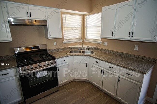 Building Photo - 284 Sandy Hills Ln