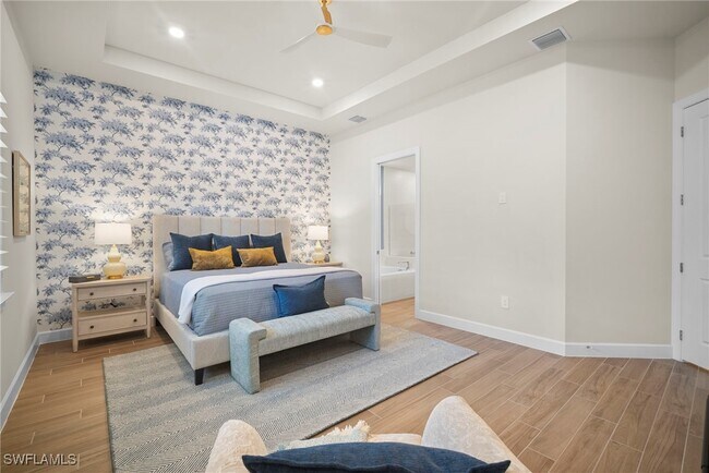 Building Photo - 9774 Everglades Dr