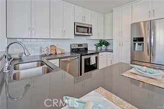 Building Photo - 6028 S Pacific Coast Hwy