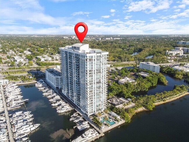 Building Photo - 17301 Biscayne Blvd