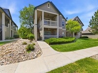 Building Photo - 5225 White Willow Dr