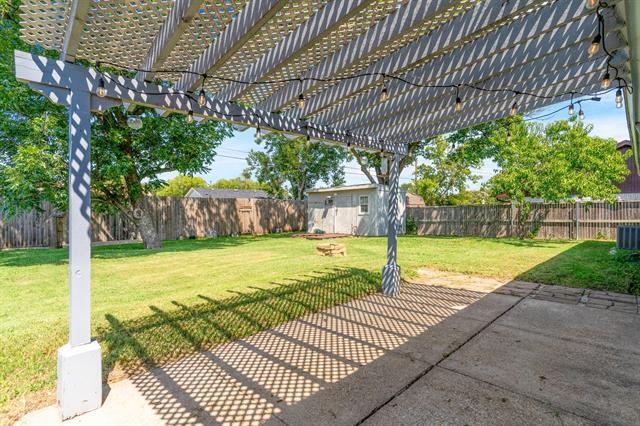 Building Photo - 1517 Williamsburg Dr