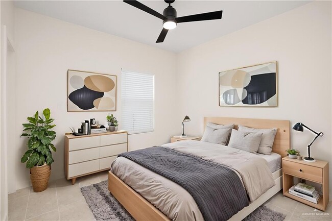 Building Photo - 19 S 25th St