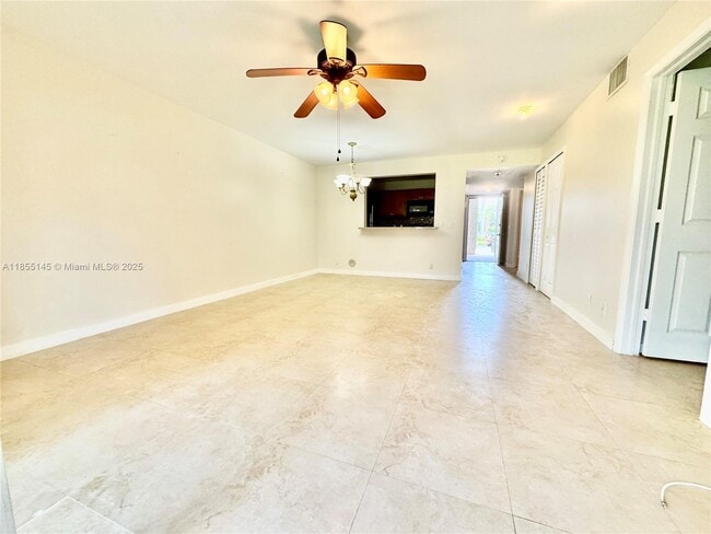 Building Photo - 650 SW 124th Terrace