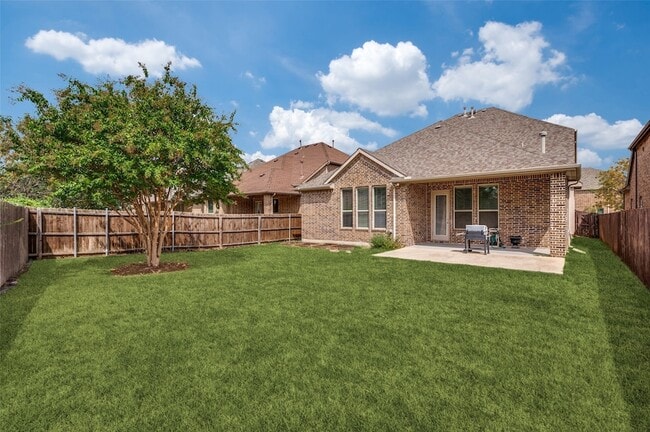 Building Photo - 10809 Grecian Dr